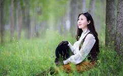 晚上偷偷看哔哩哔哩